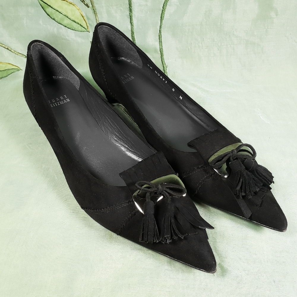 🚫SOLD🚫Stuart Weitzma tassel pointy kitten heelS